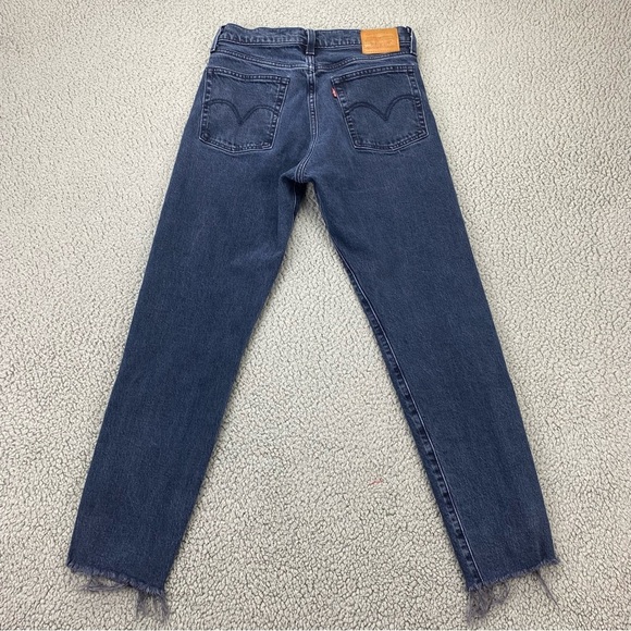 Levi's Premium Women Wedgie Icon Raw Hem Black & Blue Button Fly Jeans  Size: 27 - Picture 4 of 15